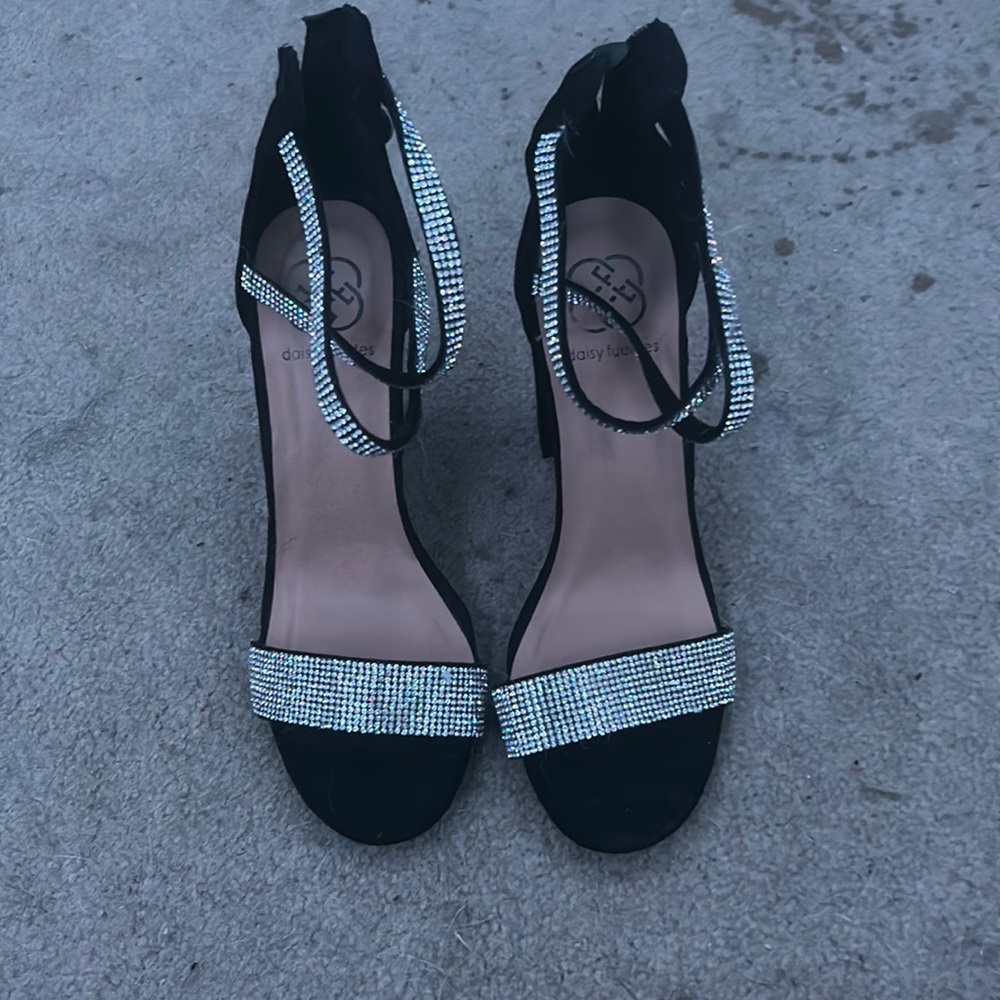 Black Daisy Fuentes Heels